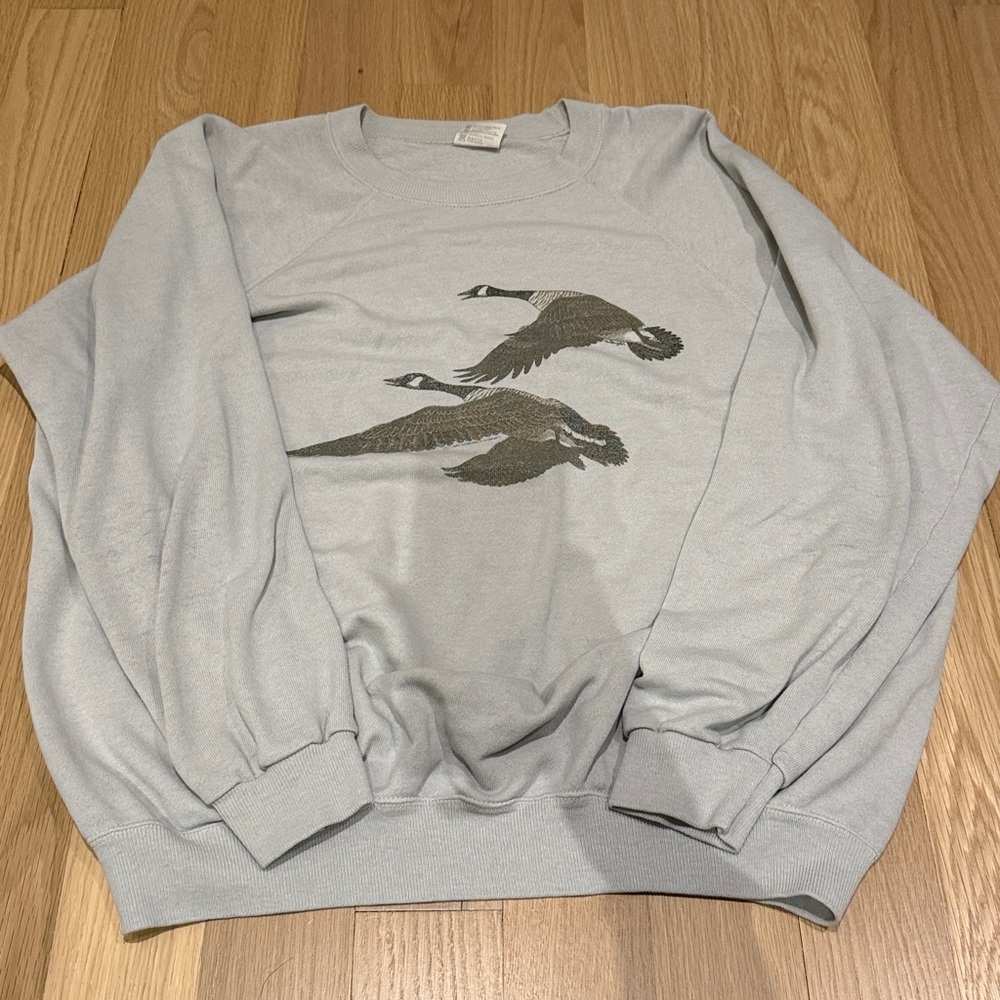 Vintage hanes geese crewneck - Picture 2 of 5